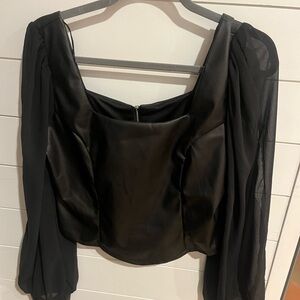 Lizard Thicket Black Puff Sleeve Crop Blouse
